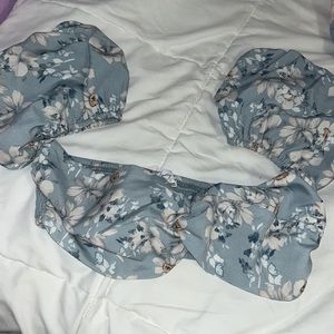 Emory Park Cropped Bell Sleeves Floral Top - large size